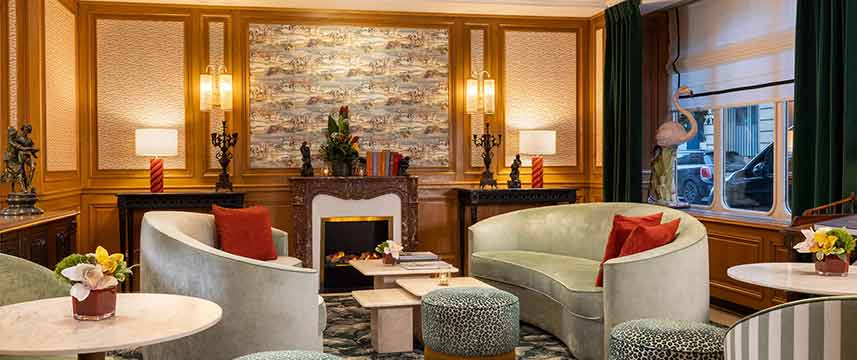 L` Horset Opera Lounge